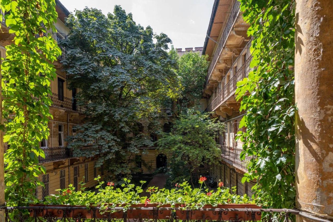 Central And Large Ac Home Away From Home Budapeste Exterior foto