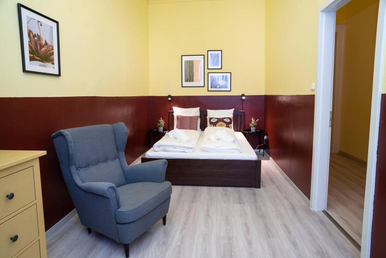 Central And Large Ac Home Away From Home Budapeste Exterior foto