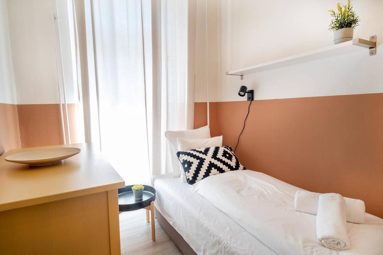 Central And Large Ac Home Away From Home Budapeste Exterior foto