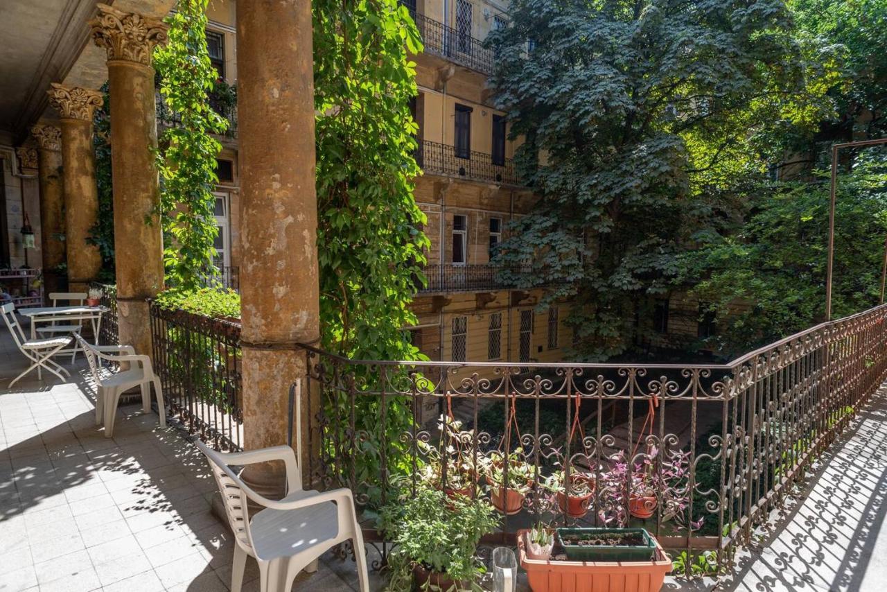 Central And Large Ac Home Away From Home Budapeste Exterior foto